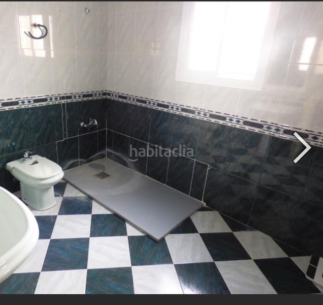 Foto d37ab435-ba66-4163-87e9-1876cacfae34. Casa bifamiliare con riscaldamento in Viñuela