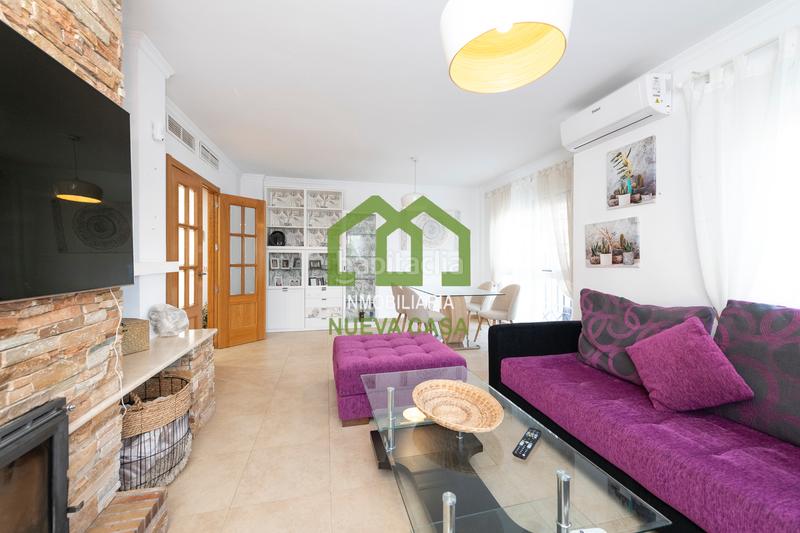 Foto 8f3ab1d0-2933-4b3e-b841-7103d1b1641e. Chalet con camino riscaldamento parcheggio piscina in Alhaurín de la Torre