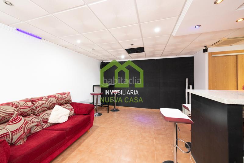 Foto aae263aa-b435-4b25-897b-e78c5faeb91e. Chalet con camino riscaldamento parcheggio piscina in Alhaurín de la Torre