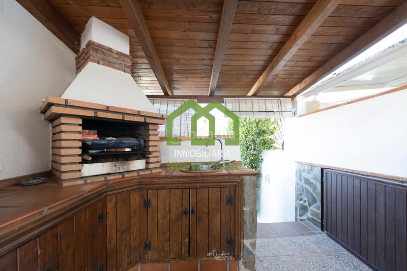 Foto b7029712-d600-4342-a7e9-d9e20fcc87aa. Chalet con camino riscaldamento parcheggio piscina in Alhaurín de la Torre