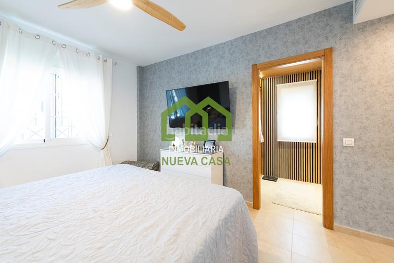 Foto cdce7287-ca5a-4017-bf45-863cc9fa7346. Chalet con camino riscaldamento parcheggio piscina in Alhaurín de la Torre