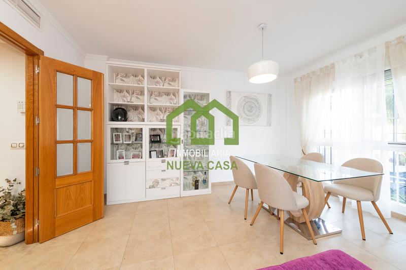 Foto f4f966b8-c876-4d11-85a6-6fe891c4db33. Chalet con camino riscaldamento parcheggio piscina in Alhaurín de la Torre