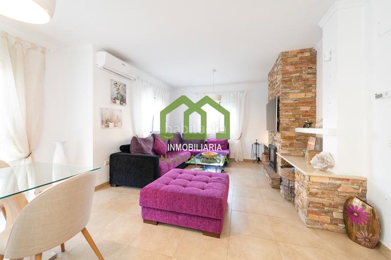 Foto f54f5c61-a869-4539-94ec-a6637760fbd5. Chalet con camino riscaldamento parcheggio piscina in Alhaurín de la Torre