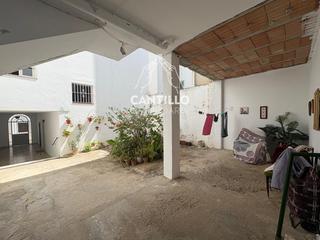 Terreny residencial a Conil. Solar urbano en el centro de conil