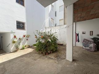 Terreny residencial a Conil. Solar urbano en el centro de conil