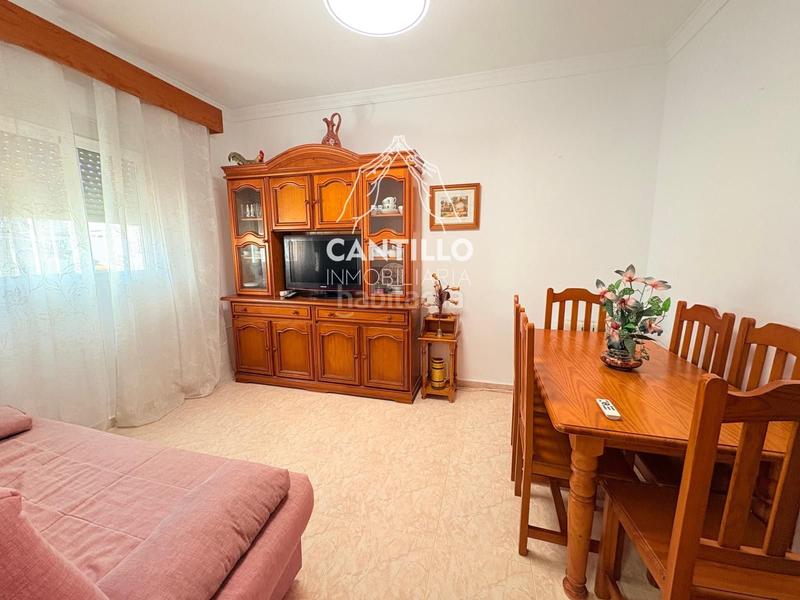 Foto b75c7949-25ff-477c-8cab-a6354be0b8e7. Chalet con parcheggio in Roche Conil de la Frontera