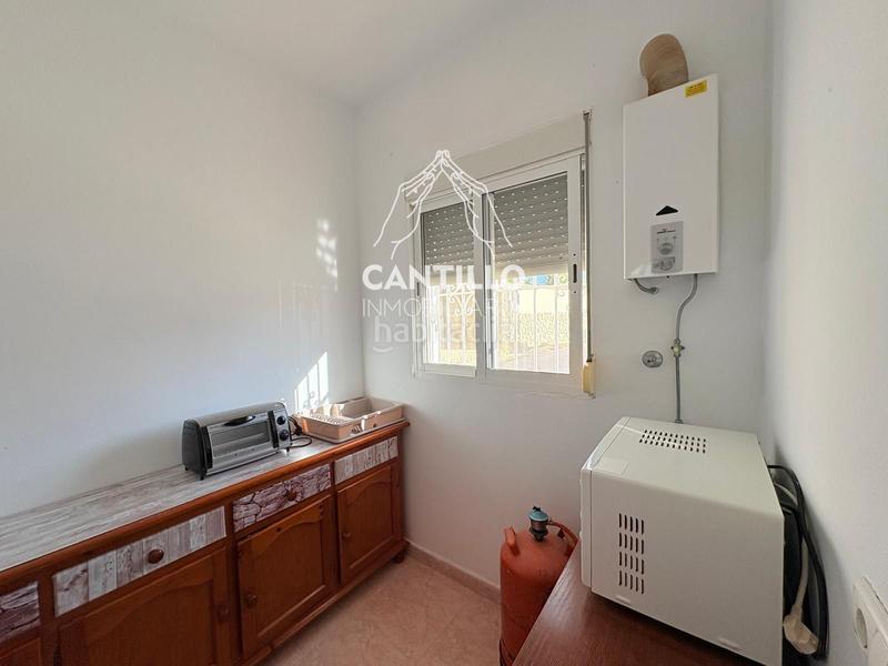 Foto d05f6833-2886-41e6-8930-21fe63e54fe9. Chalet con parcheggio in Roche Conil de la Frontera
