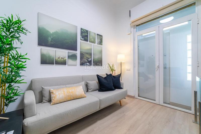 Foto 5c8c9df0-3494-437b-81be-08f8865e9cc5. Locale commerciale in Fuente del Berro Madrid