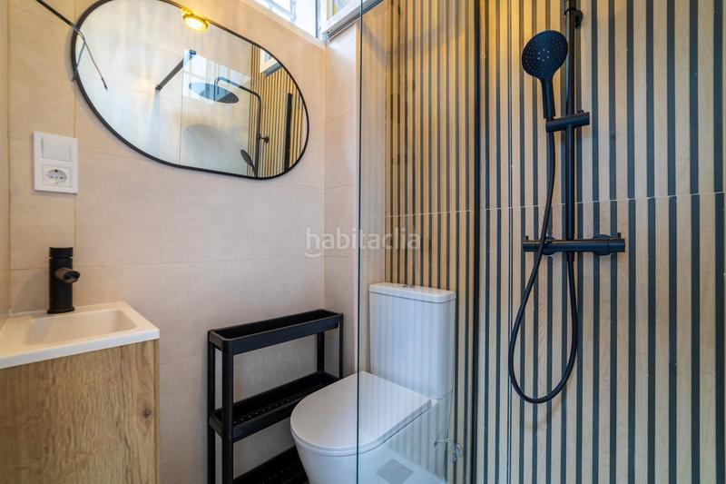 Foto f8e0258a-d902-4724-a598-e91ede39864b. Locale commerciale in Fuente del Berro Madrid