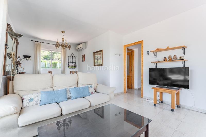 Foto 66dd6664-c0a7-4bda-b0ec-07518a9824f6. Chalet avec chauffage parking dans Fuentenovilla