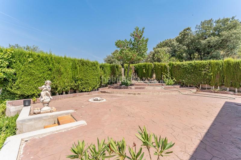 Foto 6fafd878-8da5-4890-b64a-8cfb4e3d1156. Chalet avec chauffage parking dans Fuentenovilla