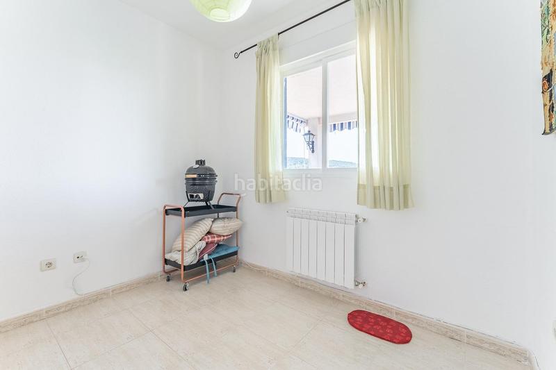 Foto fab1805d-e236-4c58-81f4-1ad93e459140. Chalet avec chauffage parking dans Fuentenovilla