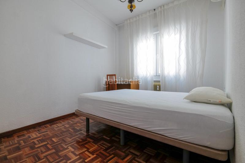 Foto 82f7afaf-b952-4530-aea4-344fec907fc8. Rent flat with heating in Acacias Madrid