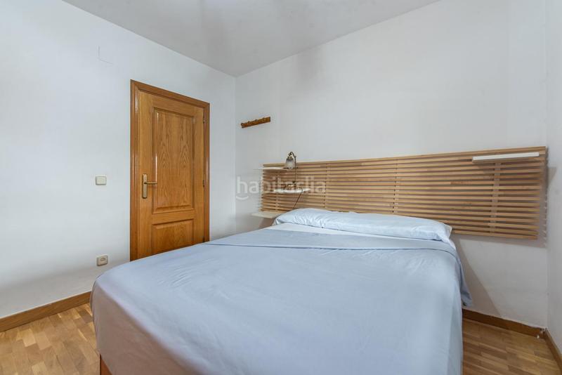 Foto f2a9d423-e6cb-4215-83f1-b5879d365fb2. Alquiler piso encantador piso con terraza en calle artajona, en Madrid