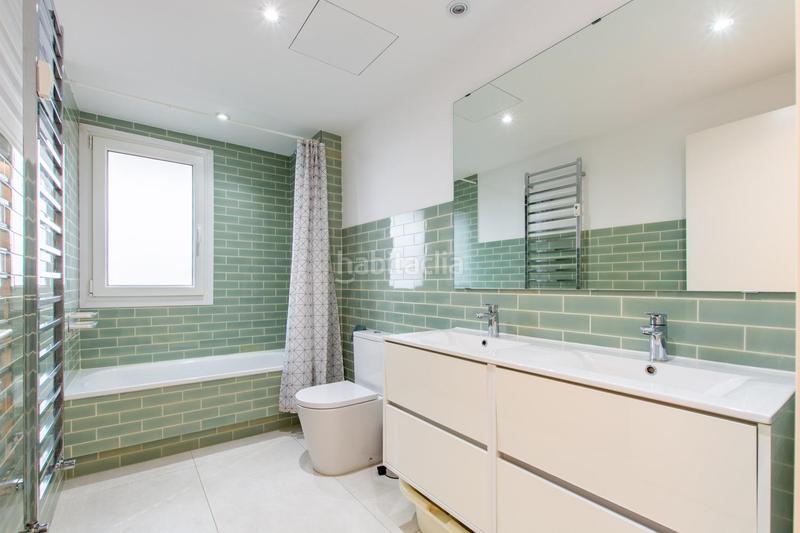 Foto 4219acf3-c3b1-4c92-b633-8f81e39fb66d. Rent flat with pool in Hispanoamérica-Bernabéu Madrid