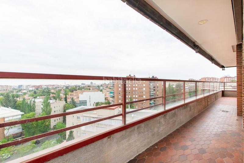 Foto 6c2a7a6a-9aac-42e4-8549-8f07b0758670. Rent flat with pool in Hispanoamérica-Bernabéu Madrid