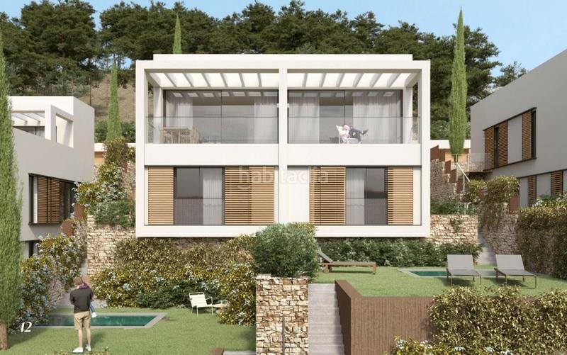 Foto a7ecfc31-0648-4edb-843e-27a97985218a. Casa pareada exclusiva promoción de viviendas en venta centro en Begur