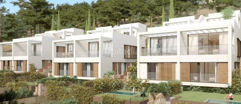 Foto cf233084-8a7e-425a-9d36-e855ca6a25d9. Casa pareada exclusiva promoción de viviendas en venta centro en Begur