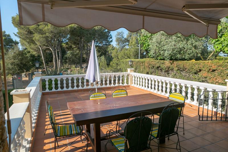 Foto 70c0c693-041a-4cf0-8df0-c74ec9fe1080. Chalet in calle de ramón llull 74 in residencial Begur-esclanyà Begur