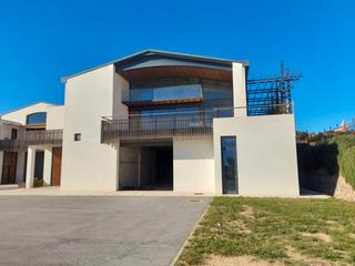 Bâtiment à usage industriel  Avinguda de catalunya 2. Nave uso comercial de nueva construcción