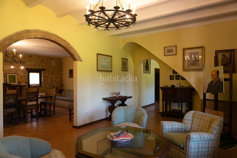Foto 0489f9b0-3656-4a02-82e7-243bf395cd68. Masia a c-31 13 a Pals