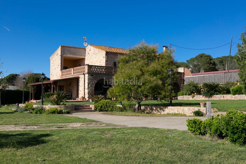 Foto 19579be9-8f71-492e-9cdd-37f8d53c14f3. Masia a c-31 13 a Pals