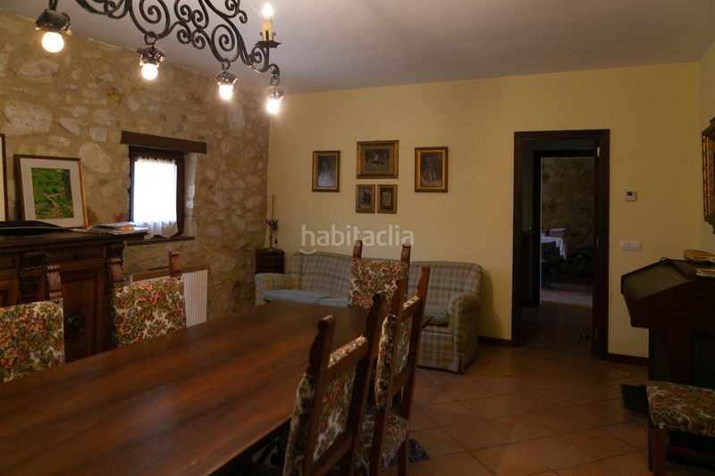Foto 1e0a3c81-a260-4f53-8ea4-f4243e99bfbf. Masia a c-31 13 a Pals
