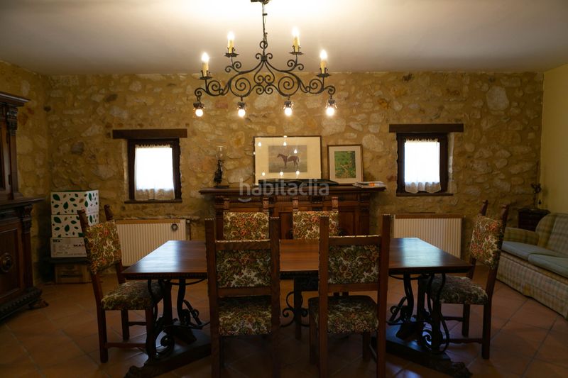 Foto c0999d74-b9cc-4424-83f1-57bd73903df8. Masia a c-31 13 a Pals