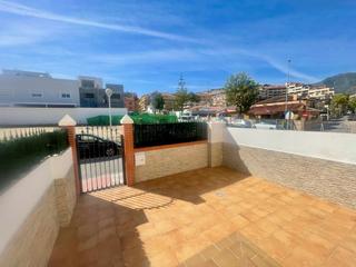 Location Maison jumelée à Los Pacos. Alquiler larga temporada adosado en los pacos, 4 dormitorios, so