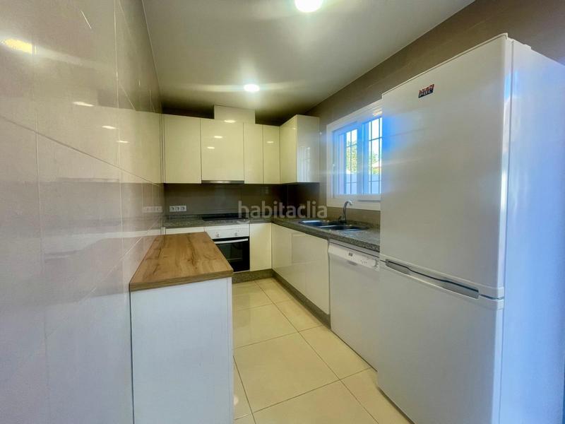 Foto 8ba35634-a7e1-4817-8e79-d3e1c2238417. Lloguer casa adossada amb calefacció aparcament a Fuengirola