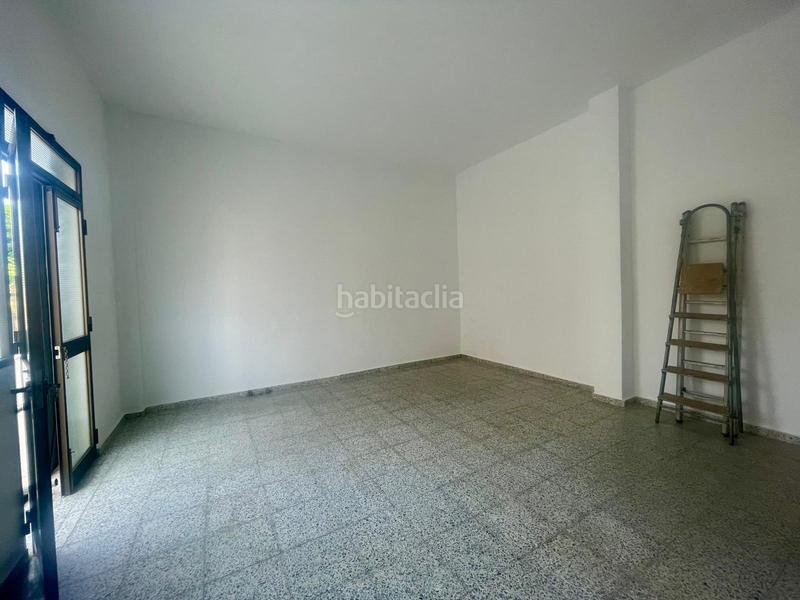 Foto c52b2a01-6532-46c0-b780-50e41598fc78. Local comercial a Centro ciudad Fuengirola
