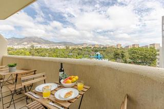 Appartement à Parque de la Paloma. Apartamento situado en primera linea de playa  benalbeach  benal