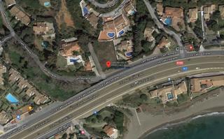 Terreny residencial a El Faro de Calaburra - Chaparral. Parcela urbana a 50m. de la playa en el chaparral, mijas costa