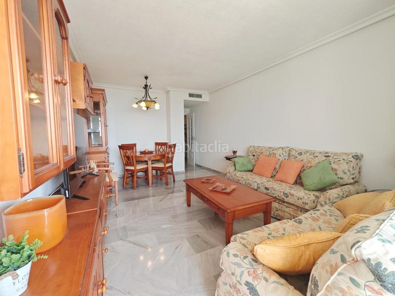 Foto 60984e2d-023b-4d3f-b570-8e0dcaa2268c. Location appartement avec parking dans Las Gaviotas - Carvajal Fuengirola