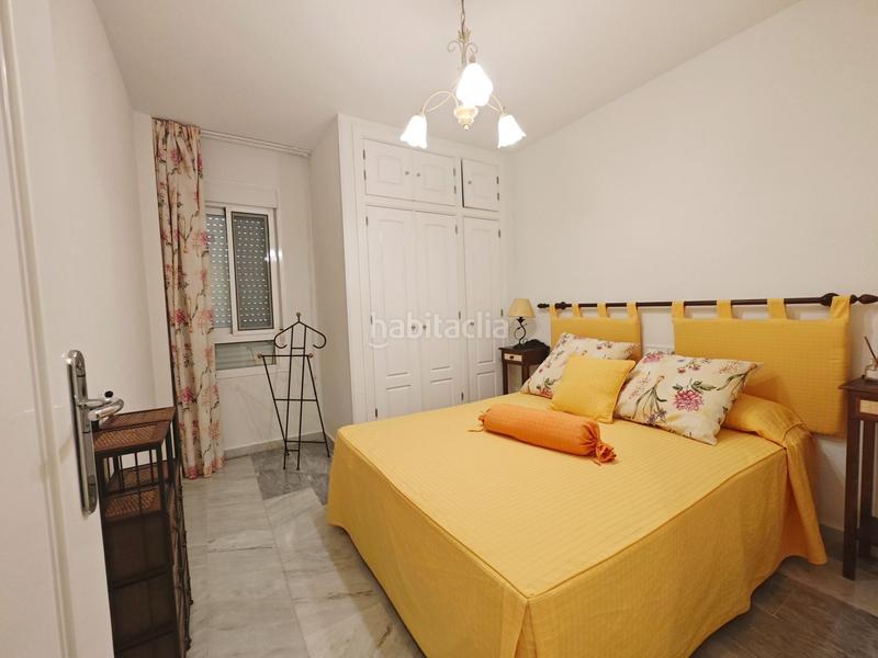 Foto b8ced3d9-653a-485a-86ef-ca5141217e79. Rent flat with parking in Las Gaviotas - Carvajal Fuengirola