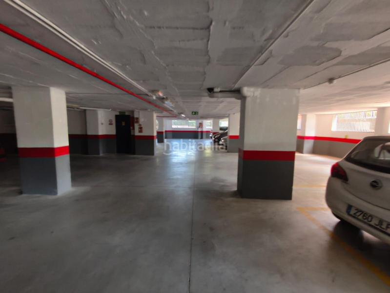 Foto a838873a-dba5-4a34-afe3-2458ab0646b7. Apartament amb aparcament piscina a Los Boliches Fuengirola