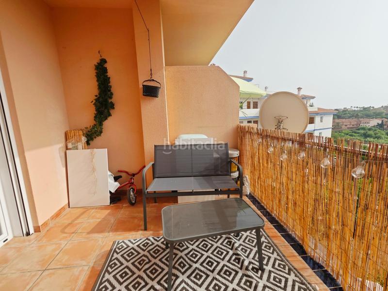 Foto 8b977371-0189-464a-b9a3-06acb585d790. Alquiler planta baja alquiler temporada piso 2 dormitorios, 1 baño, terraza con vistas, piscina y garaje costa en Mijas