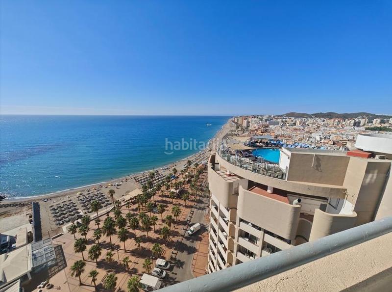 Foto 015a7fb1-e65e-42c4-ae94-d8f3f802c62b. Estudio fantástico estudio con vistas panorámicas al mar en primera línea de playa en Fuengirola