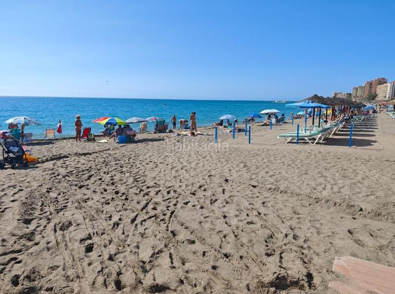 Foto d86b0de7-aa9a-45c5-bb48-a4ac3d582b8d. Estudio fantástico estudio con vistas panorámicas al mar en primera línea de playa en Fuengirola