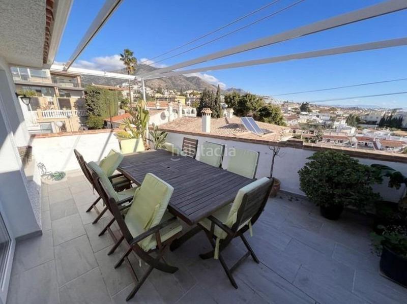 Foto 70f9fe25-bbc4-44f6-987e-f8f0a7f5ad67. Affitto chalet con riscaldamento parcheggio piscina in Fuengirola