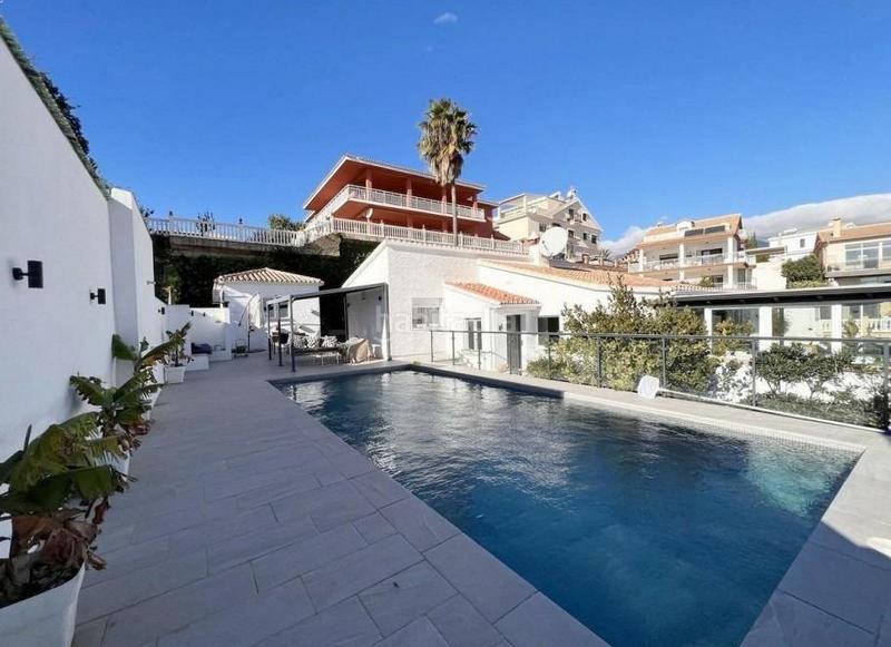 Foto 84a89422-d58c-4b28-8303-a391be9f1994. Affitto chalet con riscaldamento parcheggio piscina in Fuengirola
