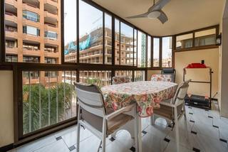 Apartament  Calle martínez catena. Magnífico apartamento situado a 50 metros del mar en fuengirola