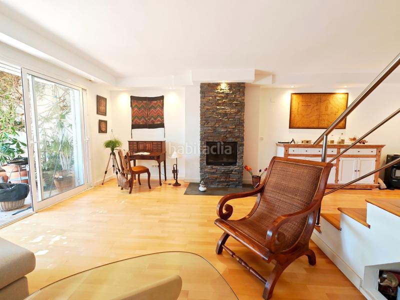 Foto a5a7a2eb-8575-44b3-8136-6c0b7c419754. Alquiler casa adosada alquiler de temporada , adosado centrico con parking y piscina en Marbella