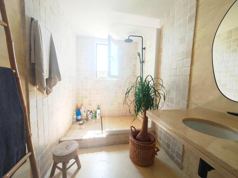 Foto b66cc1db-466d-4de1-8489-9e0ed17dc7b7. Alquiler casa adosada alquiler de temporada , adosado centrico con parking y piscina en Marbella