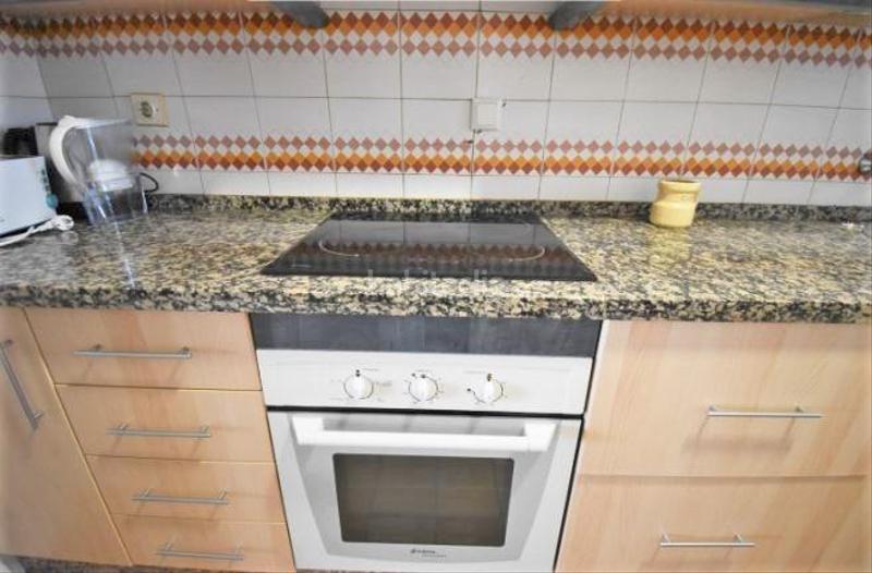 Foto 4ad70a5f-d77d-41c2-99ad-a3df986c6720. Alquiler piso alquiler miramar 4 dormitorios y 2 baños en Fuengirola