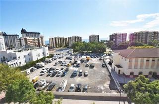 Rent Flat  Avenida santa amalia. Alquiler miramar 4 dormitorios y 2 baños