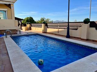 Maison jumelée  Calle de andrés segovia. Alhaurin. fantastico pareado 53 con garaje y piscina privada