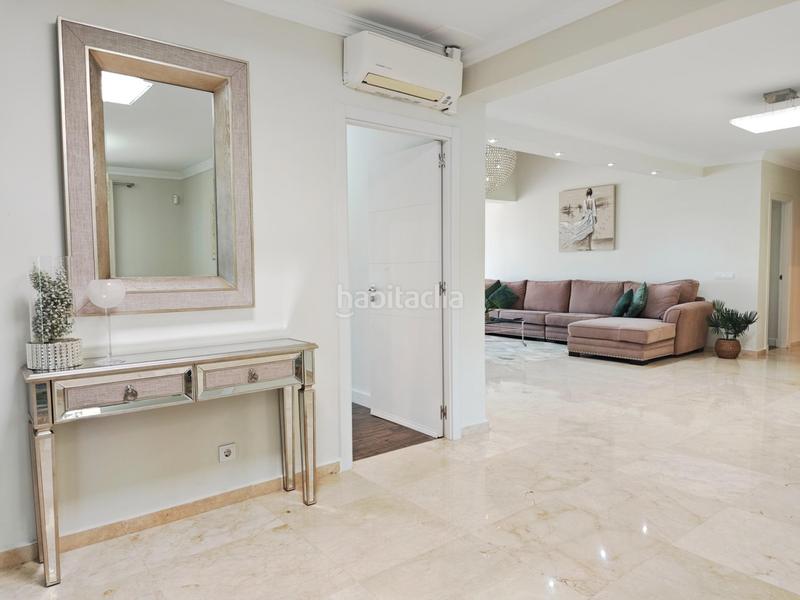 Foto 192417c4-bd51-470c-a987-5d883b2cf418. Location chalet avec chauffage parking piscine dans Mijas