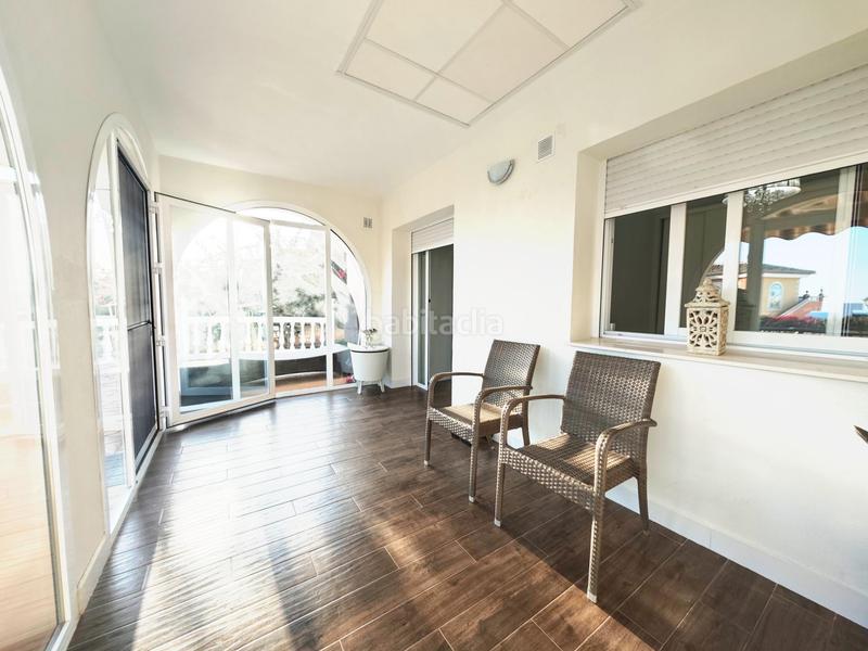 Foto 5587e0e3-5d8c-4c14-9473-3e95901f71f8. Rent chalet with heating parking pool in El Faro de Calaburra - Chaparral Mijas