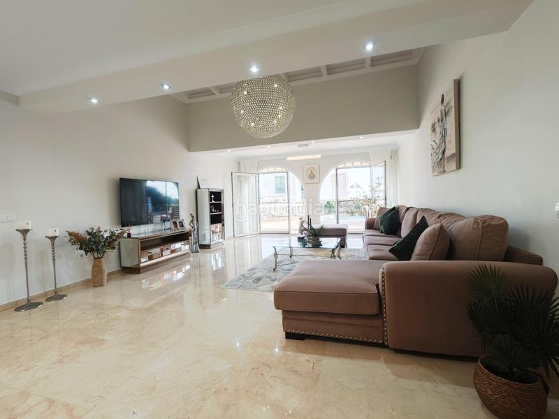 Foto c0ed9ebf-69fc-417b-adbc-456eac1ea2ef. Rent chalet with heating parking pool in El Faro de Calaburra - Chaparral Mijas